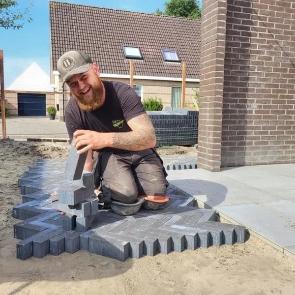 Oprit & bestrating aanleggen