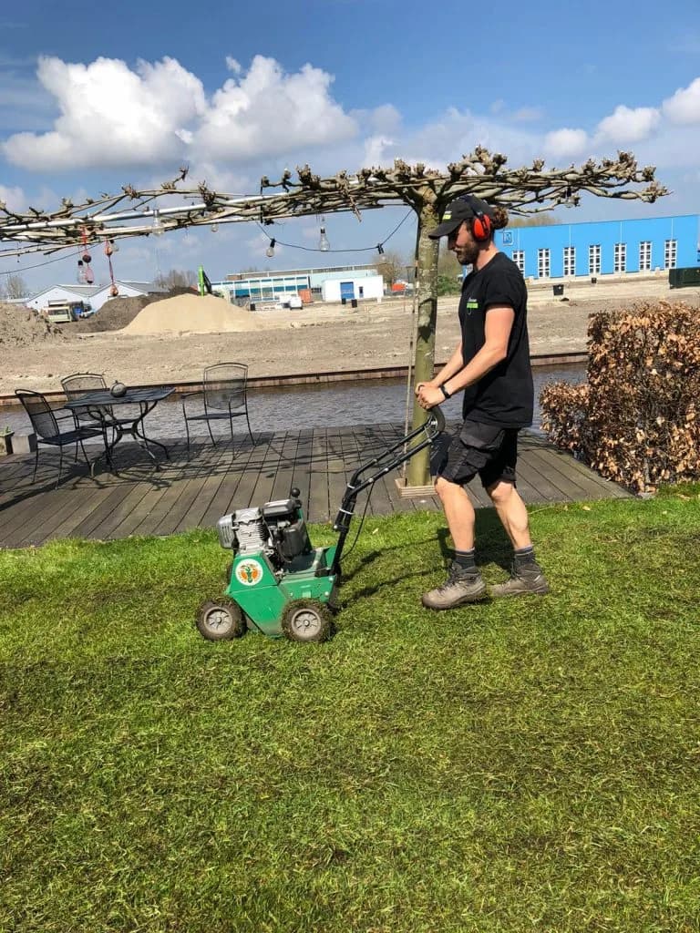 Tuin weer netjes verzorgd na een grondige beurt