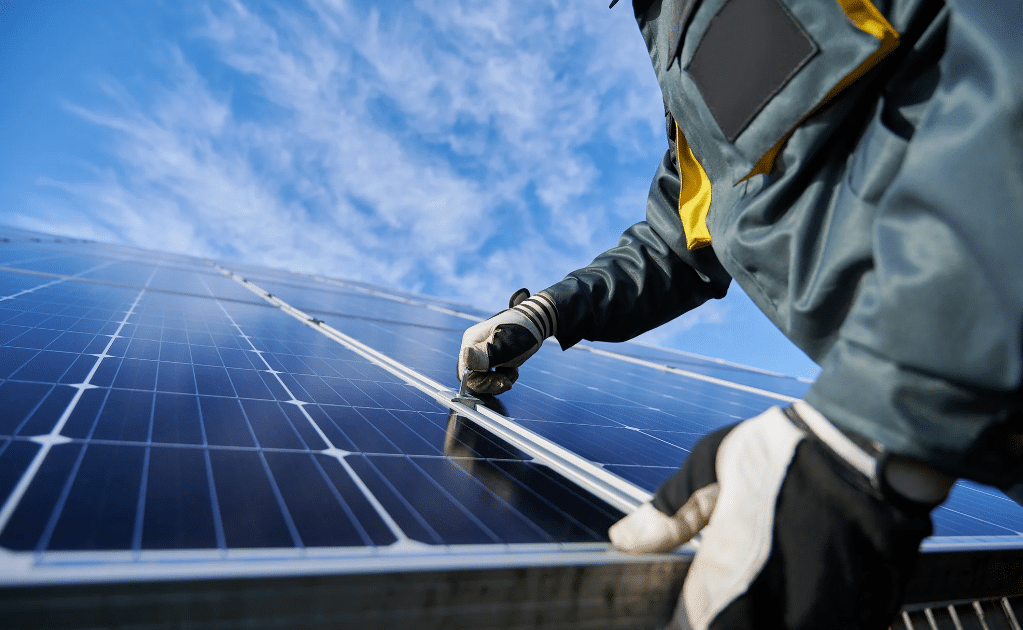Zonnepanelen plaatsen